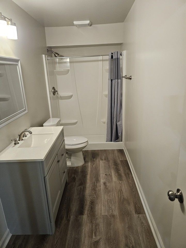 Clean bathroom after rental cleaning